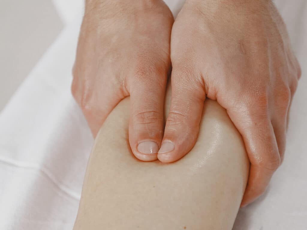 Medical Massage at the leg